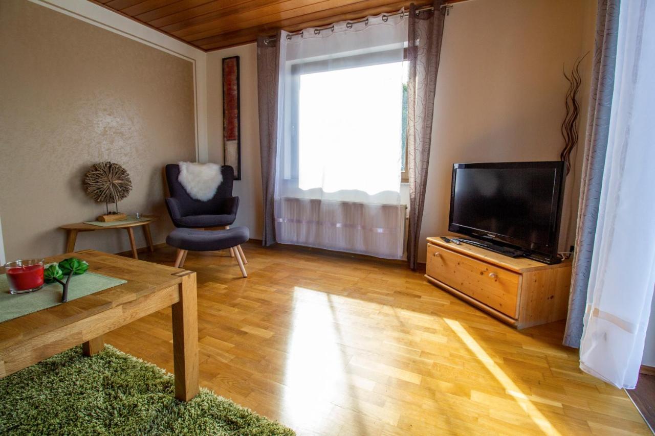 Ferienwohnung Miss Sophie Mehren  Esterno foto